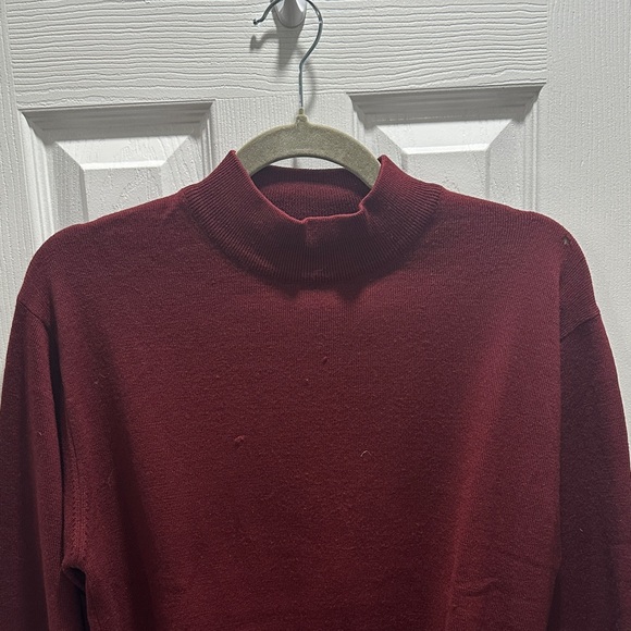 Burberrys 100% Wool Burgundy Sweater Vintage - Picture 4 of 8